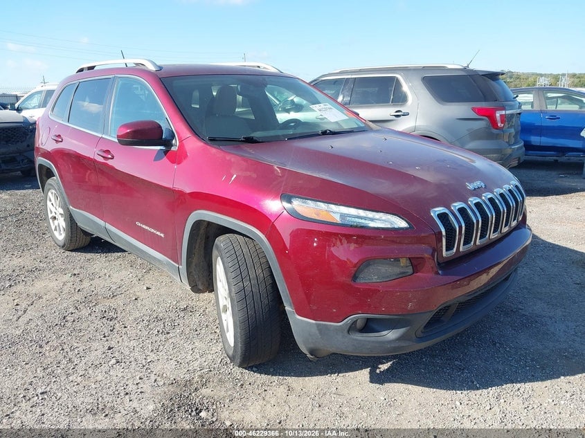 2018 JEEP CHEROKEE LATITUDE FWD | 1C4PJLCB2JD611863 | UPCARS