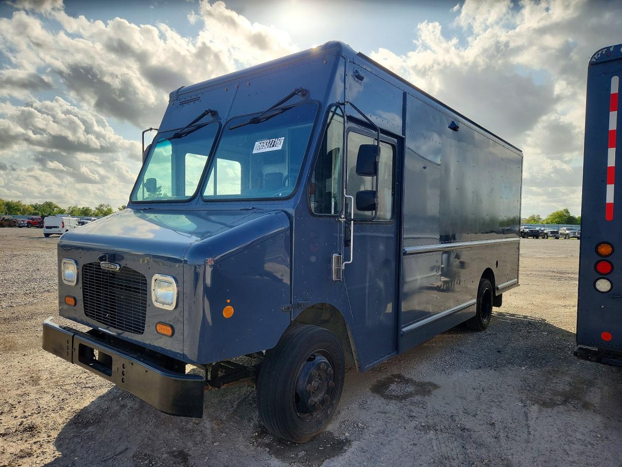 2020 FREIGHTLINER ALL OTHER MT45G CHASSIS DELIVERY TRUCK | 4UZAC2EA7LCMH7818 | UPCARS