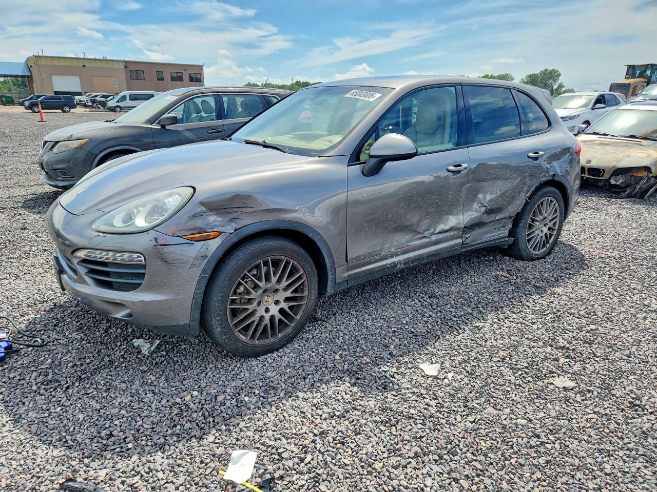 2012 PORSCHE CAYENNE S | WP1AB2A27CLA44881 | UPCARS