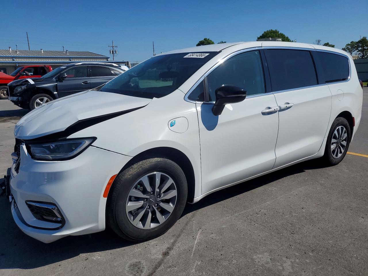 2024 CHRYSLER PACIFICA HYBRID SELECT | 2C4RC1S72RR118178 | UPCARS
