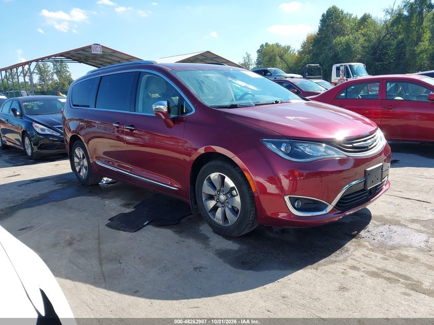 2018 CHRYSLER PACIFICA HYBRID LIMITED | 2C4RC1N7XJR152501 | UPCARS