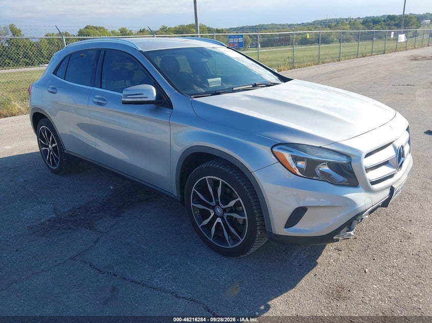 2016 MERCEDES-BENZ GLA 250 | WDCTG4EB3GJ239941 | UPCARS