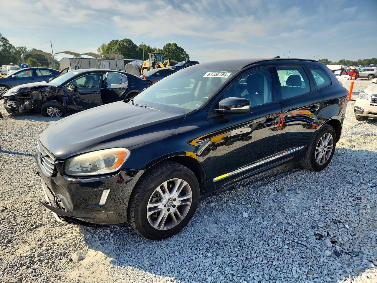 2015 VOLVO XC60 T5 | YV440MDJ8F2729319 | UPCARS
