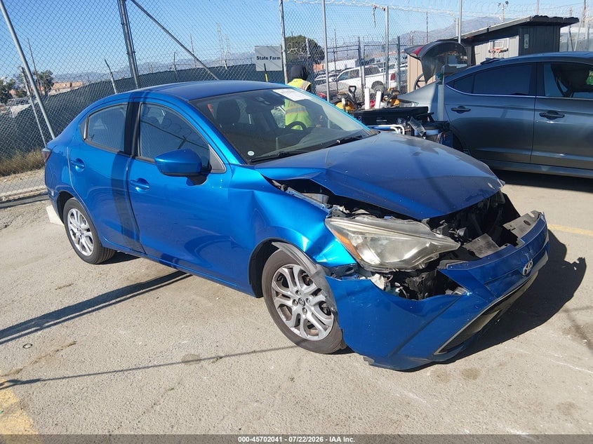2017 TOYOTA YARIS IA | 3MYDLBYV2HY158332 | UPCARS