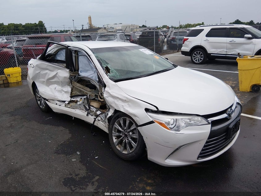 2017 TOYOTA CAMRY XLE | 4T1BF1FKXHU410794 | UPCARS