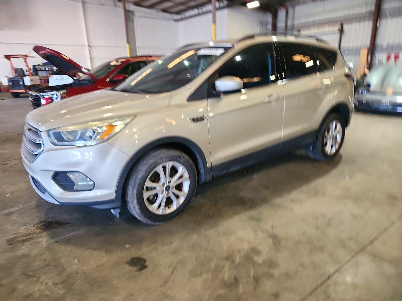 2017 FORD ESCAPE SE | 1FMCU9GD1HUC57702 | UPCARS