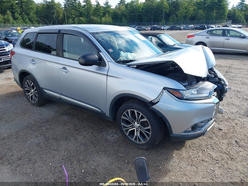 2016 MITSUBISHI OUTLANDER ES | JA4AZ3A30GZ037831 | UPCARS