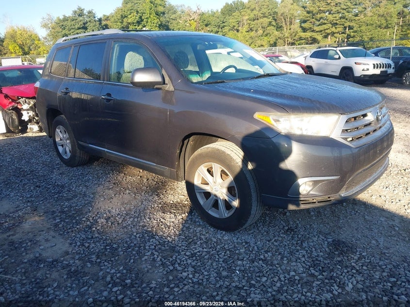 2012 TOYOTA HIGHLANDER BASE V6 | 5TDBK3EH0CS113161 | UPCARS