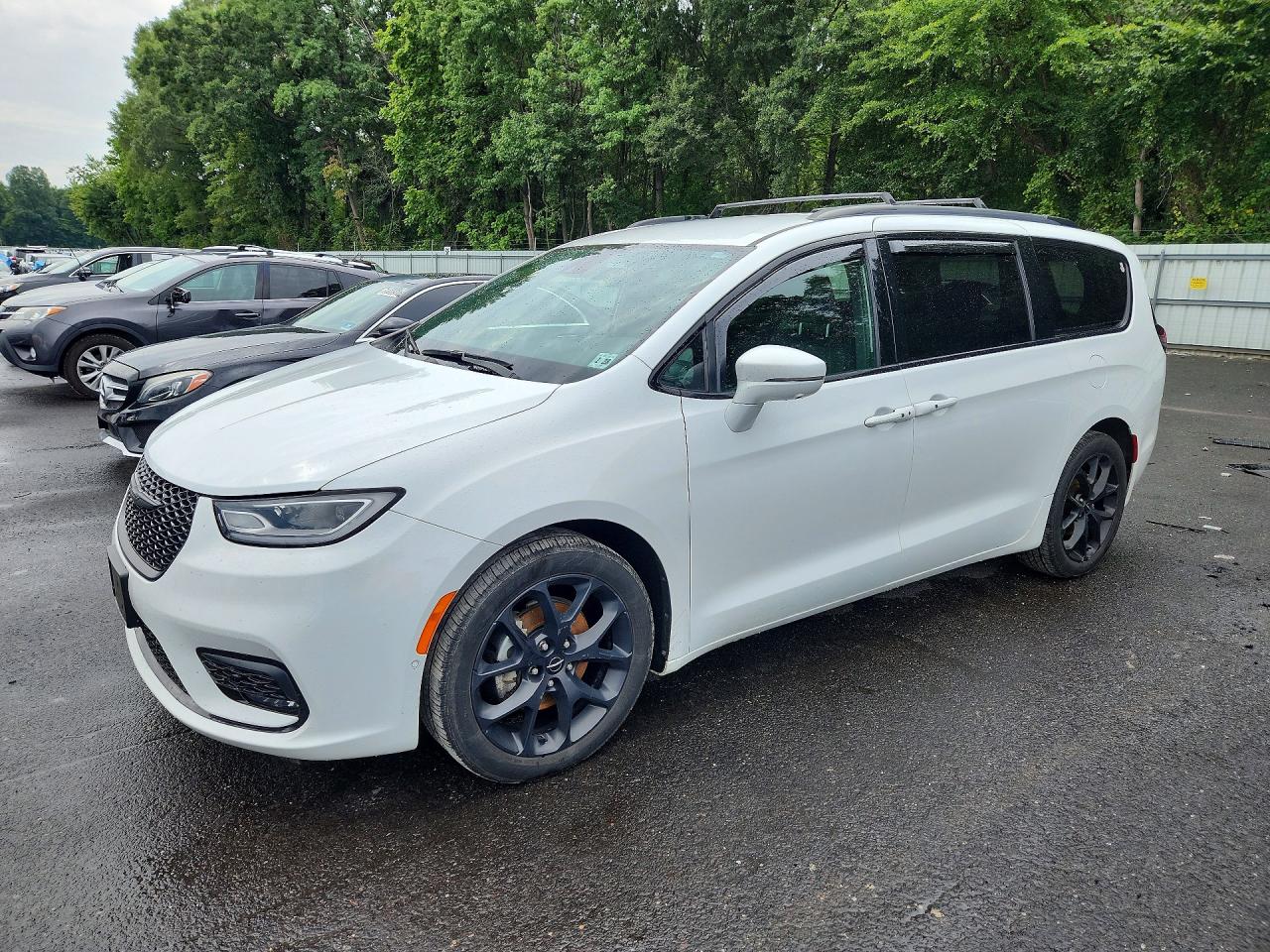 2022 CHRYSLER PACIFICA TOURING L | 2C4RC1BG2NR232255 | UPCARS
