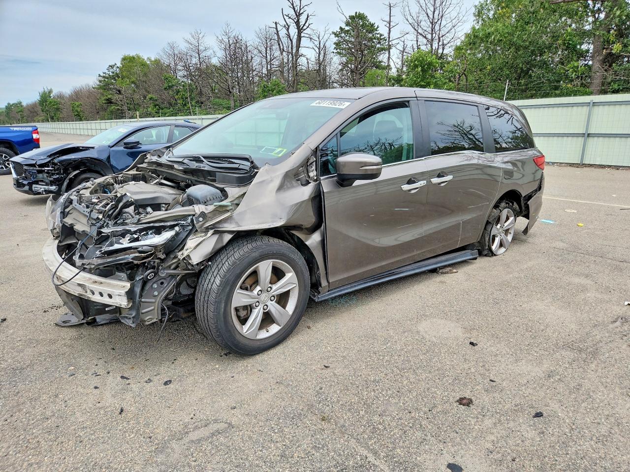 2018 HONDA ODYSSEY EXL | 5FNRL6H77JB094528 | UPCARS