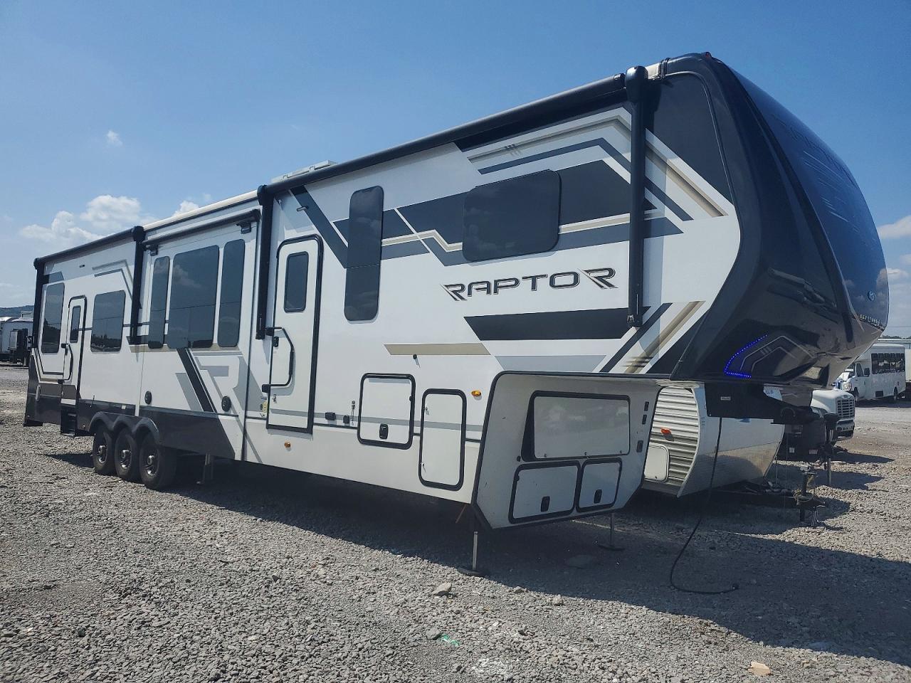 2025 KEYSTONE RAPTOR RP3 RAPTOR CAMPER | 4YDFRPV36SF800049 | UPCARS