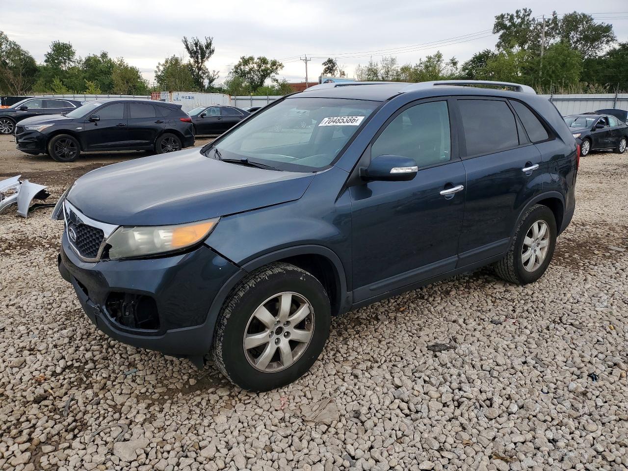 2011 KIA SORENTO LX | 5XYKT4A17BG109177 | UPCARS