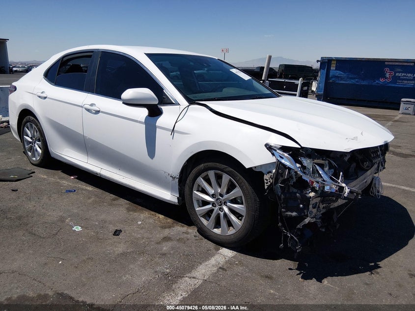 2019 TOYOTA CAMRY LE | 4T1B11HK4KU744354 | UPCARS