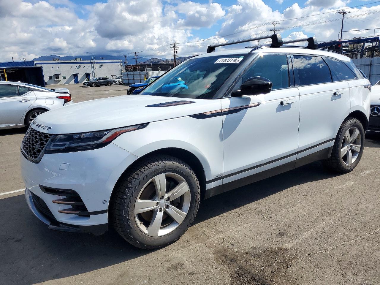 2018 LAND ROVER RANGEROVE R-DYNAMIC HSE | SALYM2RN0JA727869 | UPCARS