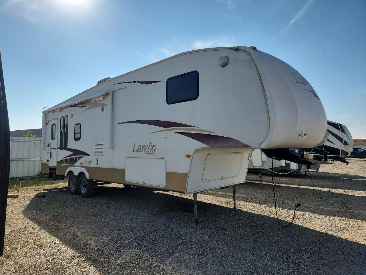 2008 KEYSTONE LAREDO CAMPER | 4YDF300288L602073 | UPCARS
