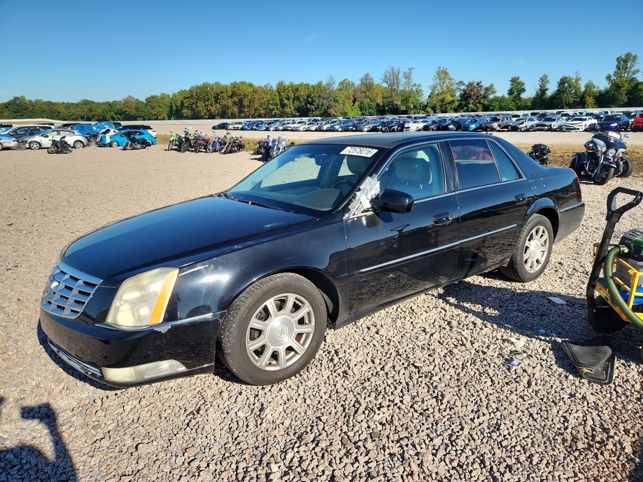 2011 CADILLAC DTS | 1G6KA5E64BU115571 | UPCARS