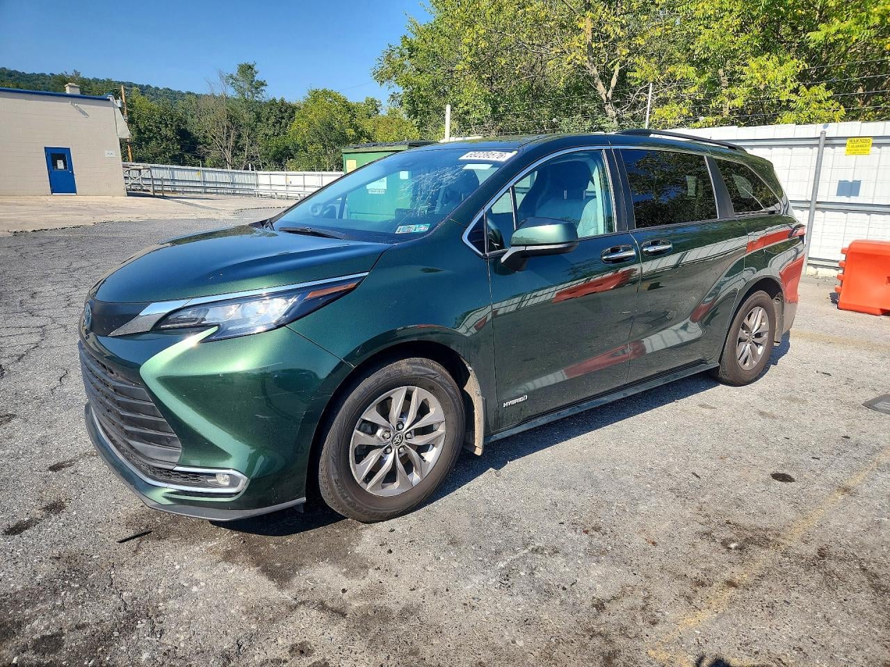 2021 TOYOTA SIENNA XLE | 5TDJRKEC7MS025005 | UPCARS