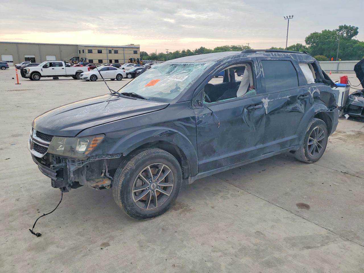 2019 DODGE JOURNEY SE | 3C4PDCBGXKT751269 | UPCARS