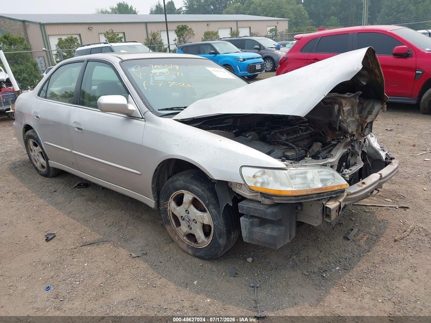 1998 HONDA ACCORD EX | 1HGCG5650WA223541 | UPCARS
