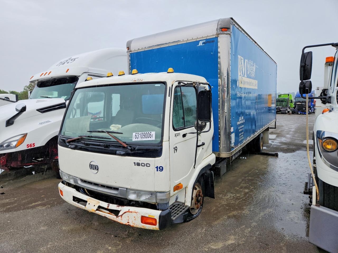1998 NISSAN DIESEL ALL OTHER BOX TRUCK | JNAMA20H2WGN65367 | UPCARS