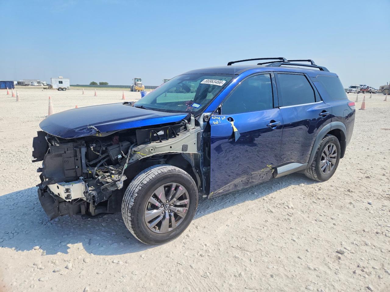 2022 NISSAN PATHFINDER SV | 5N1DR3BA5NC248275 | UPCARS