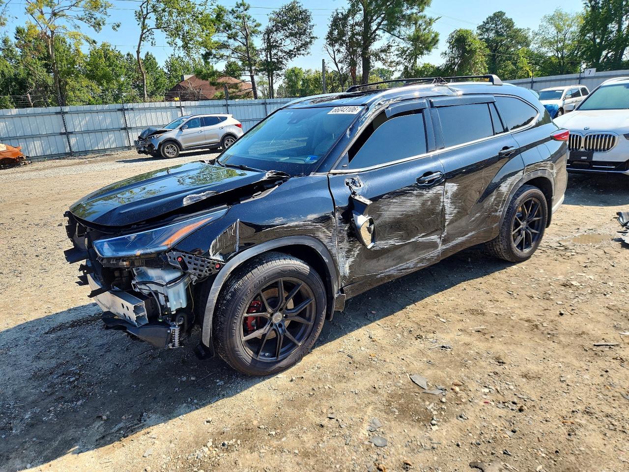 2021 TOYOTA HIGHLANDER XLE | 5TDHZRBH7MS145149 | UPCARS
