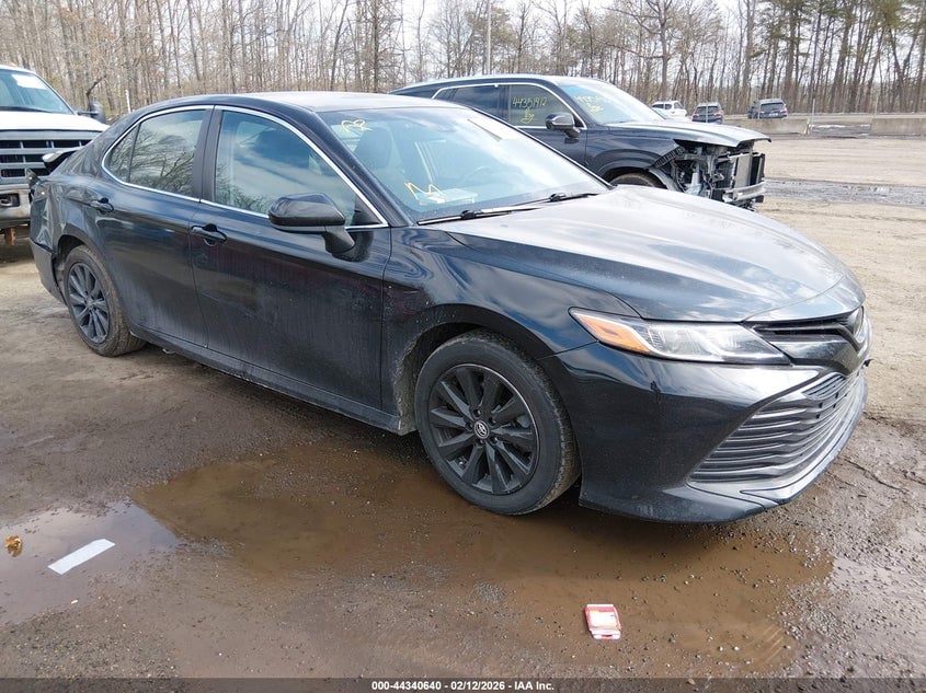 2018 TOYOTA CAMRY LE | JTNB11HK2J3067406 | UPCARS