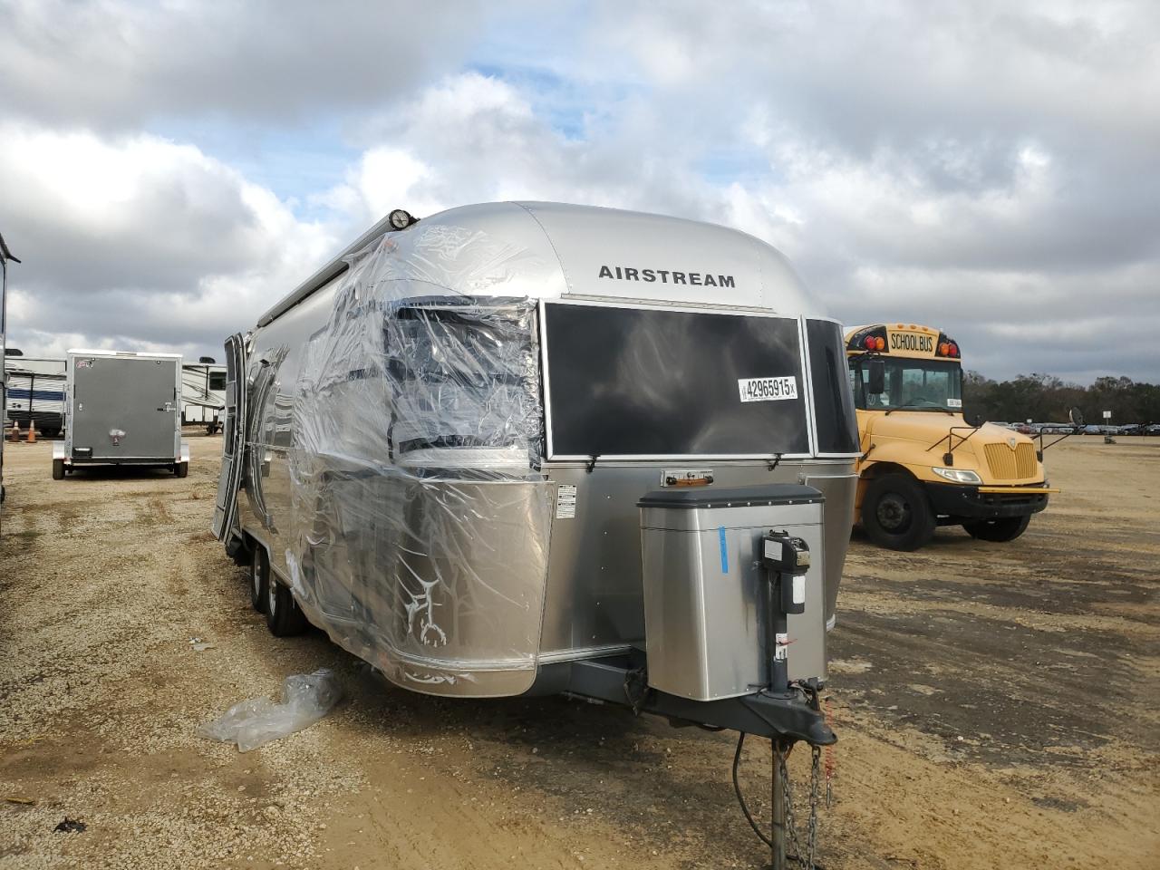 2014 AIRSTREAM TRAVEL TRA | 1STJ9YJ25EJ530430 | UPCARS