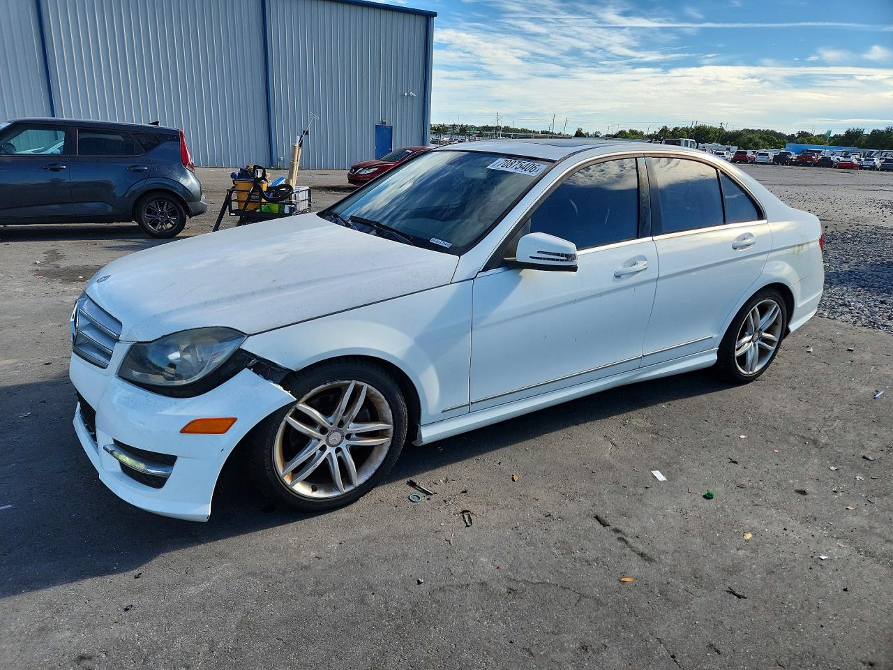 2013 MERCEDES-BENZ C-CLASS 250 | WDDGF4HB7DR257545 | UPCARS