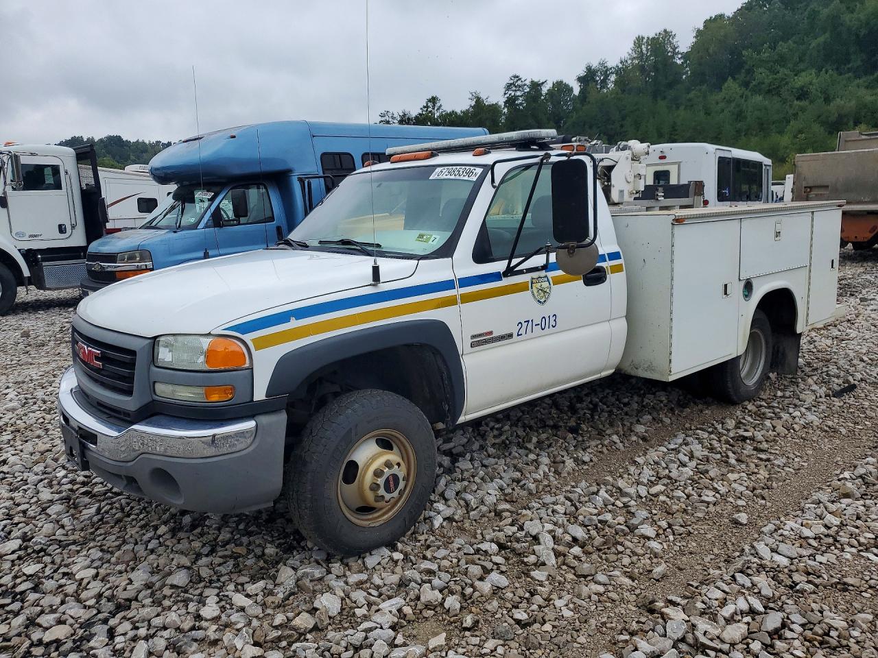 2004 GMC SIERRA K3500 | 1GDJK34254E364768 | UPCARS