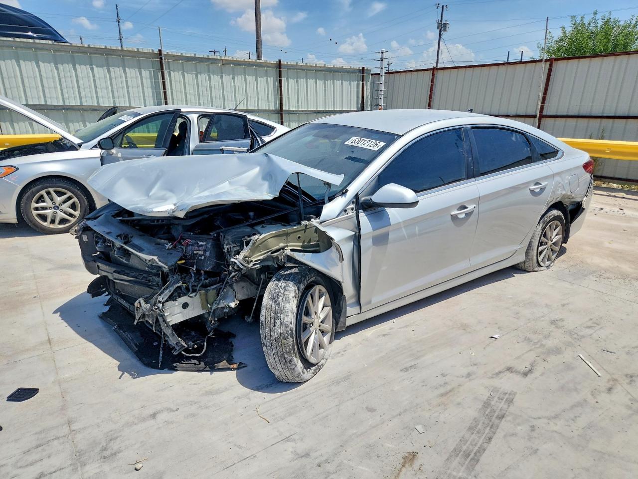 2019 HYUNDAI SONATA | 5NPE24AF5KH797555 | UPCARS