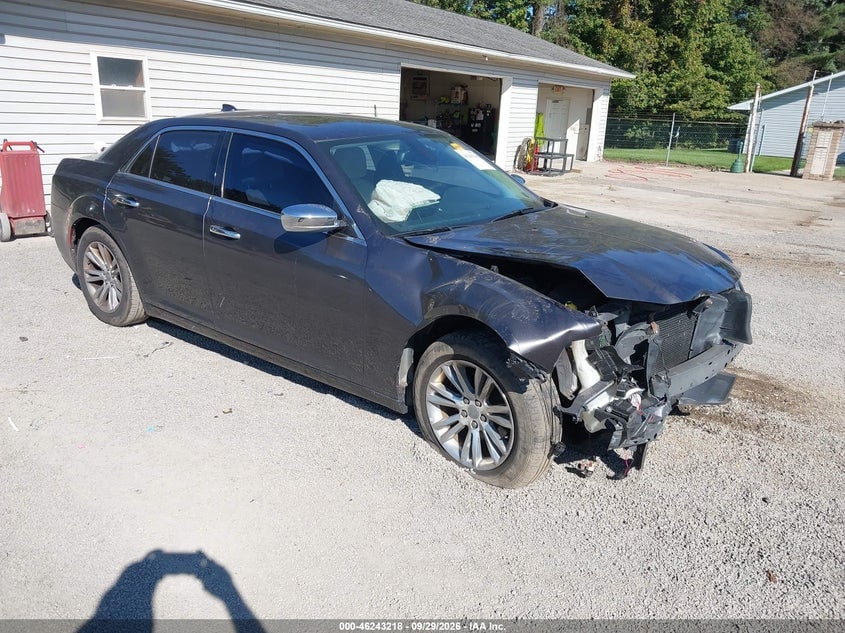 2016 CHRYSLER 300C | 2C3CCAEGXGH212138 | UPCARS