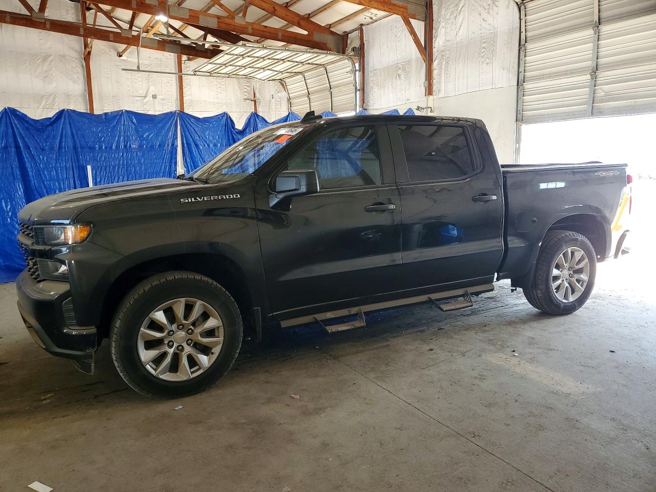 2021 CHEVROLET SILVERADO K1500 CUSTOM | 1GCPYBEKXMZ240316 | UPCARS