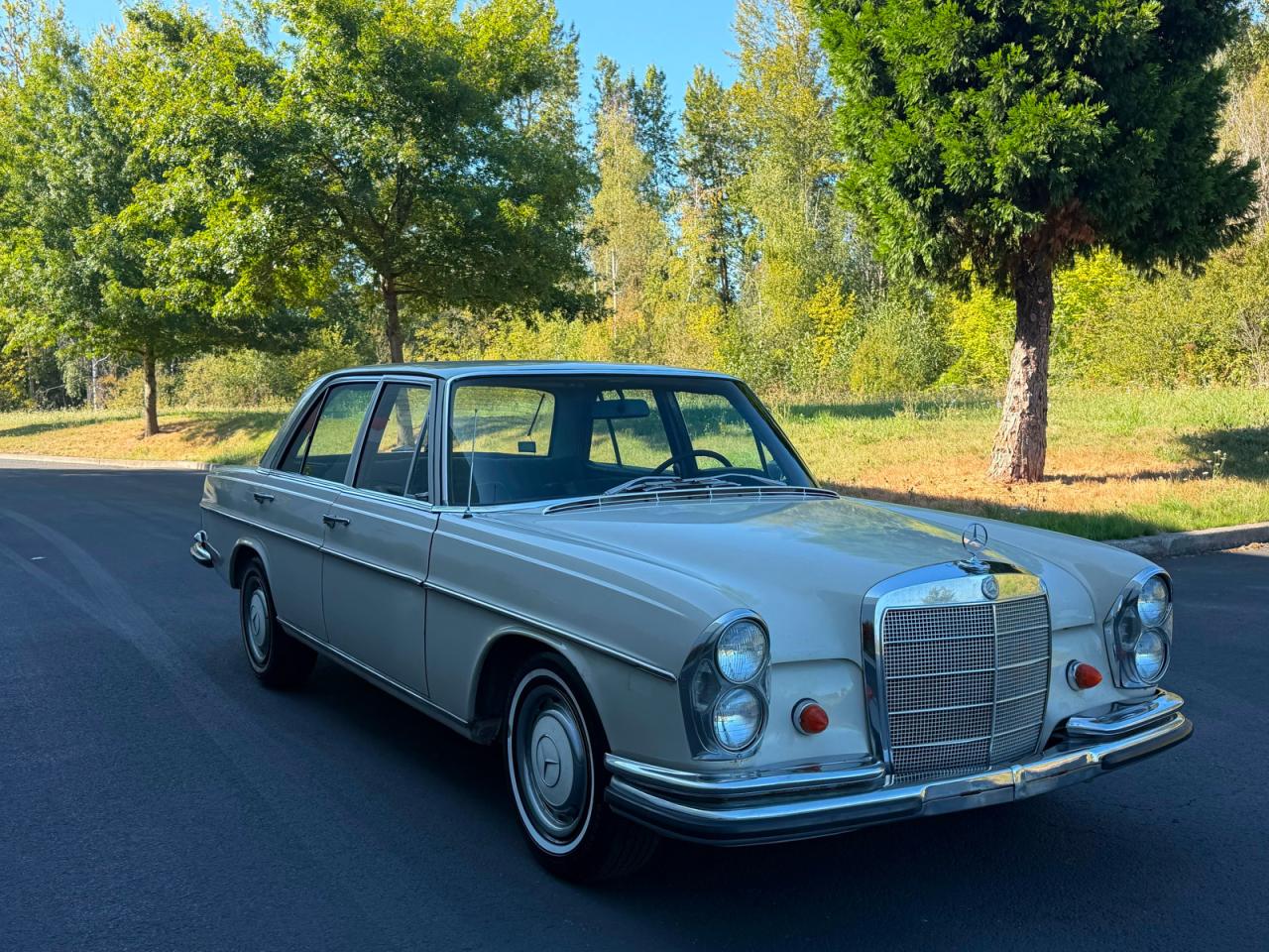 1967 MERCEDES-BENZ 250-CLASS AUTOMATIC | 12034825 | UPCARS