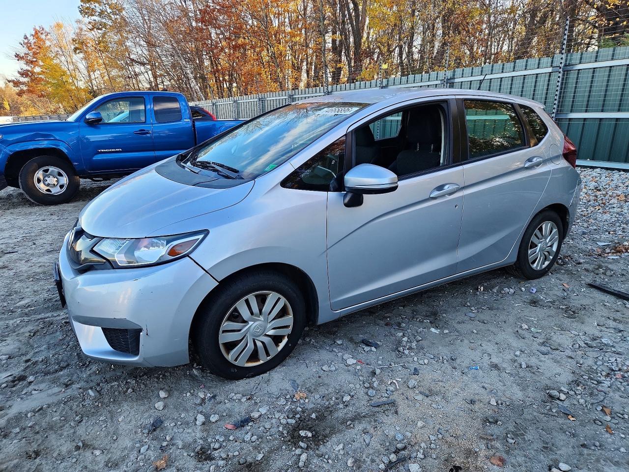 2015 HONDA FIT LX | 3HGGK5H53FM716355 | UPCARS
