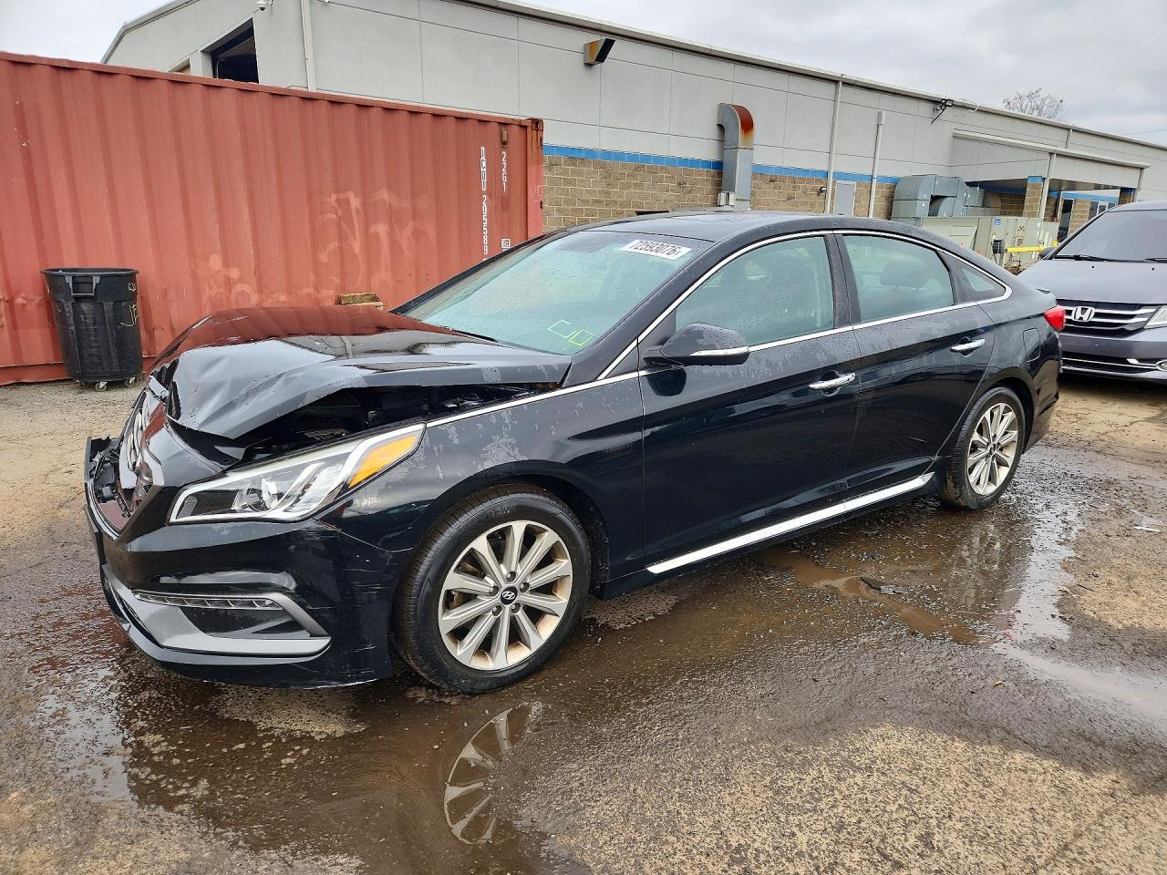 2016 HYUNDAI SONATA LIMITED | 5NPE34AF4GH412751 | UPCARS