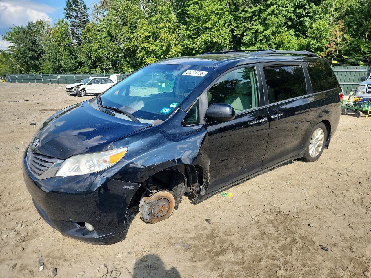 2015 TOYOTA SIENNA XLE 7-PASSENGER | 5TDDK3DC2FS112046 | UPCARS