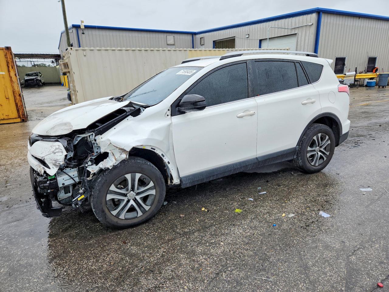 2018 TOYOTA RAV4 LE | JTMZFREV6JD131166 | UPCARS