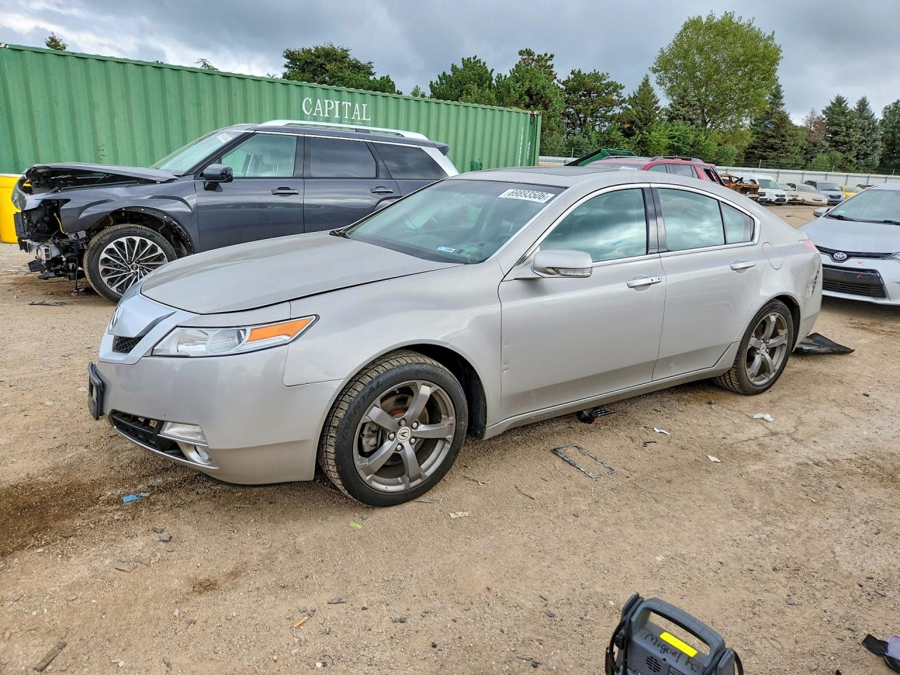 2011 ACURA TL | 19UUA9F50BA003081 | UPCARS