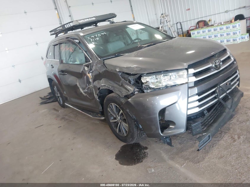 2017 TOYOTA HIGHLANDER XLE | 5TDJZRFH8HS456915 | UPCARS