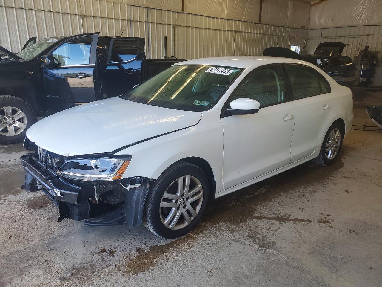 2018 VOLKSWAGEN JETTA S | 3VW2B7AJ4JM230901 | UPCARS