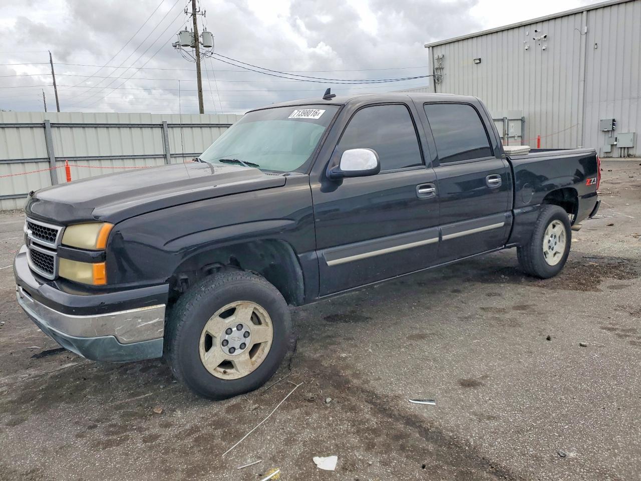 2006 CHEVROLET SILVERADO K1500 | 2GCEK13Z461305482 | UPCARS