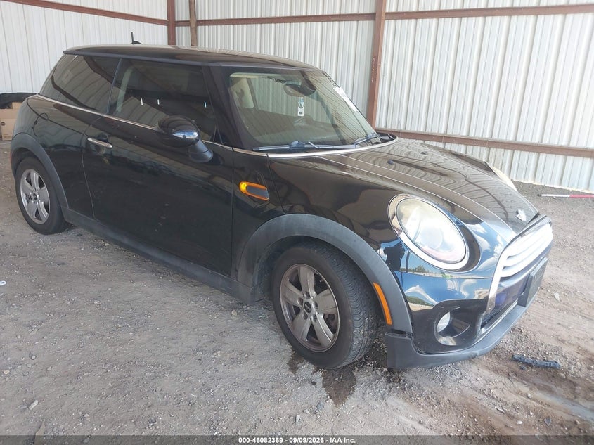 2015 MINI HARDTOP COOPER | WMWXM5C50F3B34179 | UPCARS