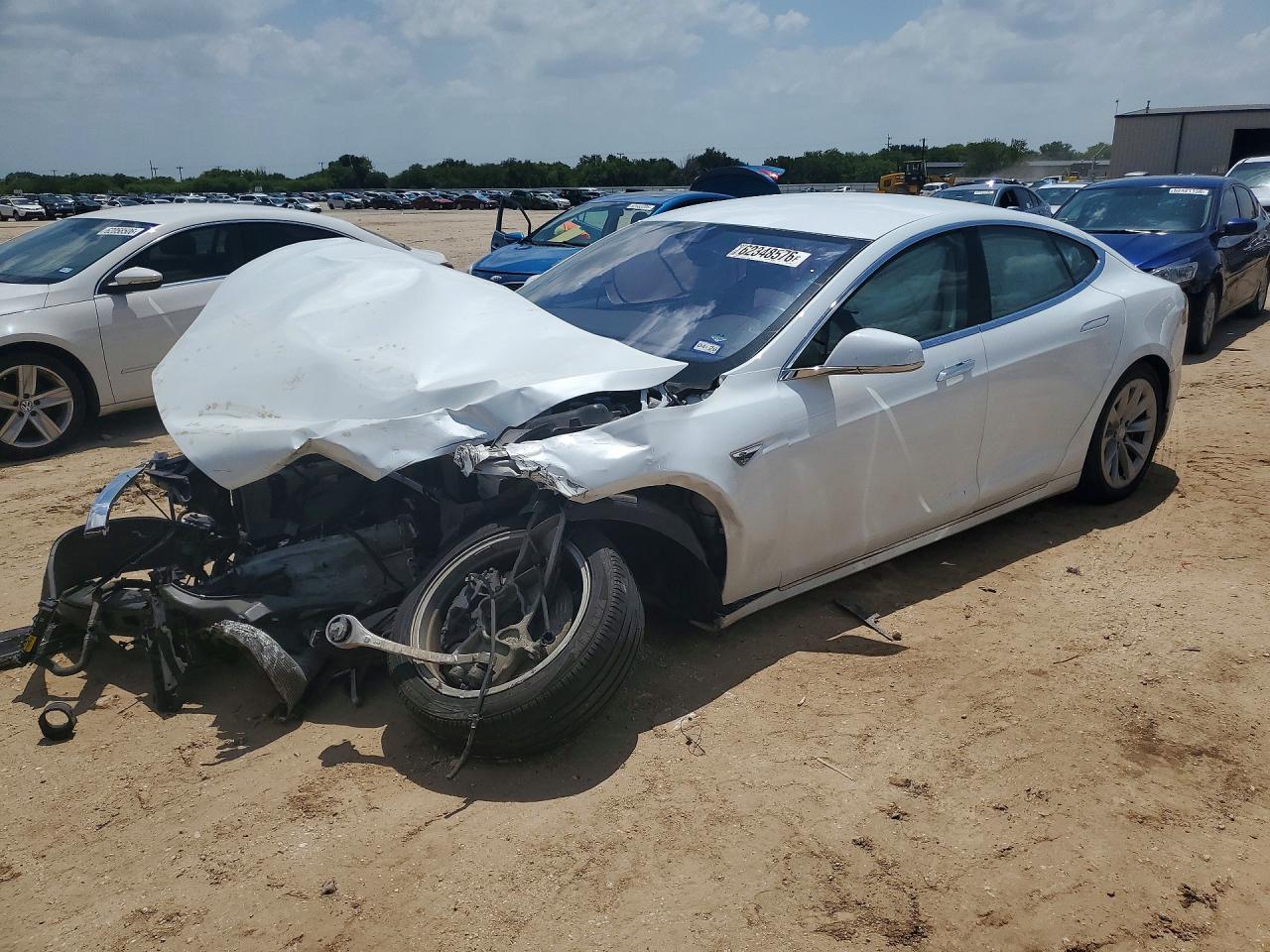2016 TESLA MODEL S | 5YJSA1E13GF137524 | UPCARS