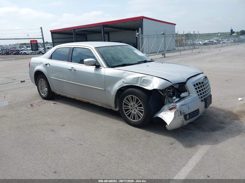 2010 CHRYSLER 300 TOURING/SIGNATURE SERIES/EXECUTIVE SERIES | 2C3CA5CV2AH191694 | UPCARS