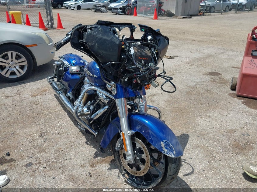 2017 HARLEY-DAVIDSON FLHX STREET GLIDE SPECIAL | 1HD1KRC12HB683969 | UPCARS