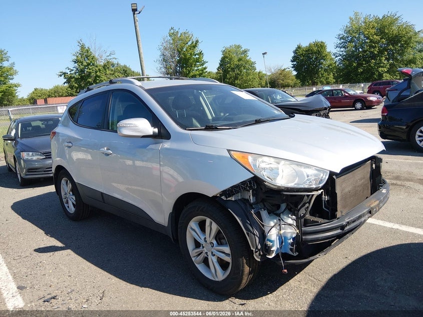 2013 HYUNDAI TUCSON GLS | KM8JU3AC0DU546973 | UPCARS