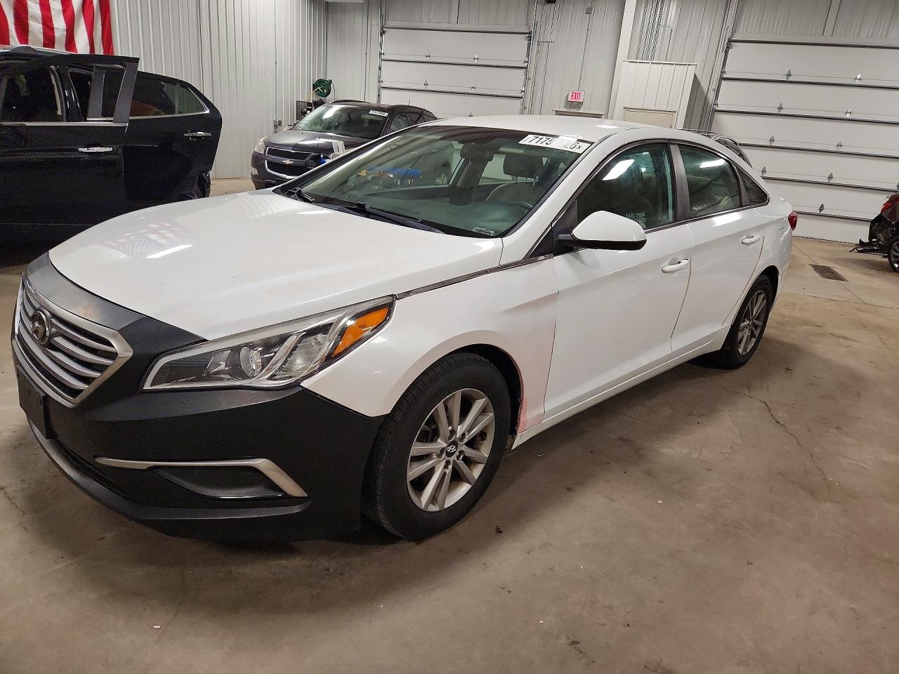 2016 HYUNDAI SONATA SE | 5NPE24AFXGH356561 | UPCARS