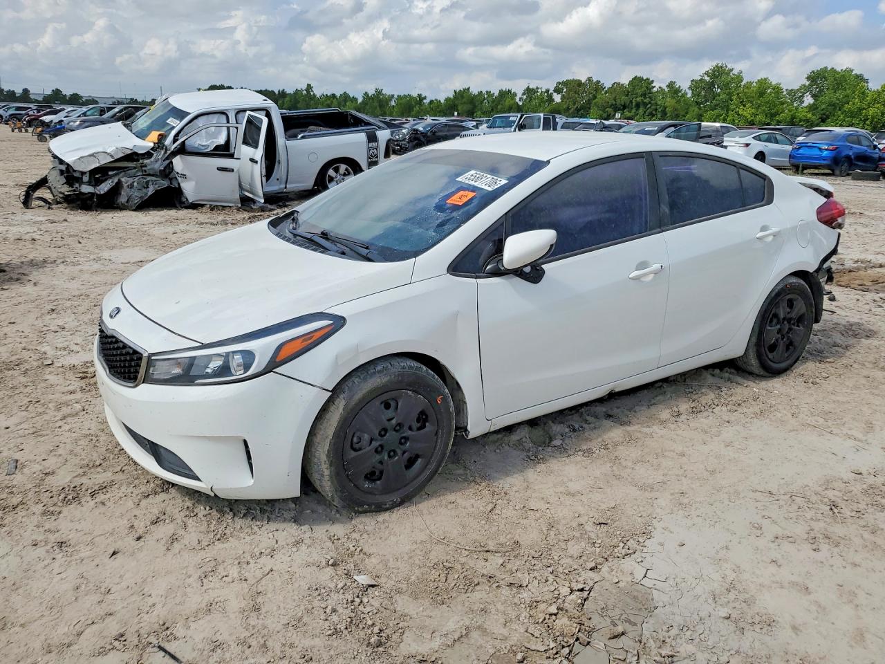 2018 KIA FORTE | 3KPFK4A71JE212728 | UPCARS