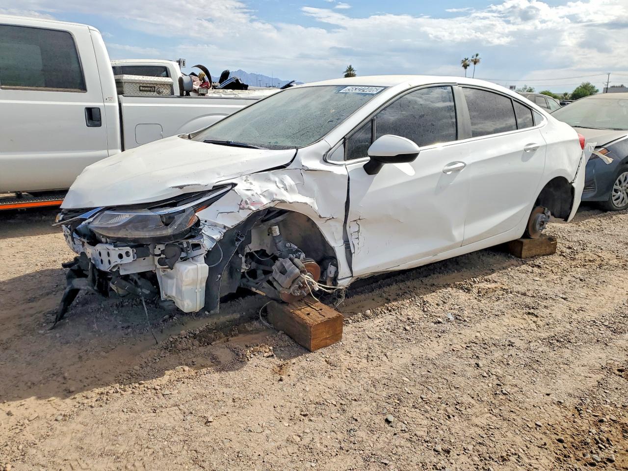2018 CHEVROLET CRUZE LT | 1G1BE5SM5J7192668 | UPCARS